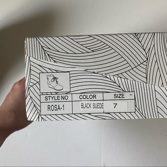 Chase + Chloe Rosa Black Suede Wedge Boots Size 7 - Picture 11 of 11